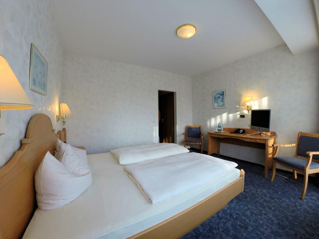 Frommanns Landhotel Бухолц ин дер Нордхайде Стая снимка