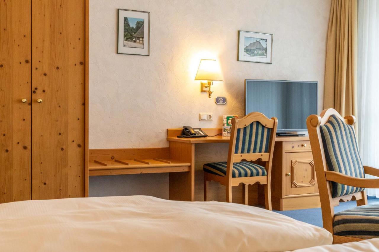 Frommanns Landhotel Бухолц ин дер Нордхайде Екстериор снимка