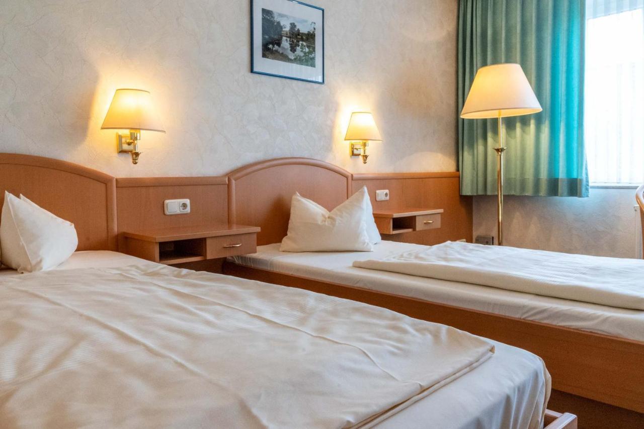 Frommanns Landhotel Бухолц ин дер Нордхайде Екстериор снимка